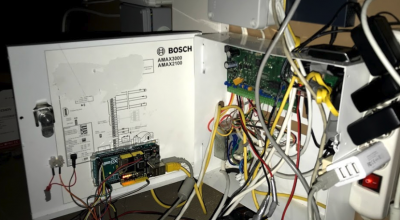 Configurar el sistema per emmagatzemar les dades ambientals i generar gràfics